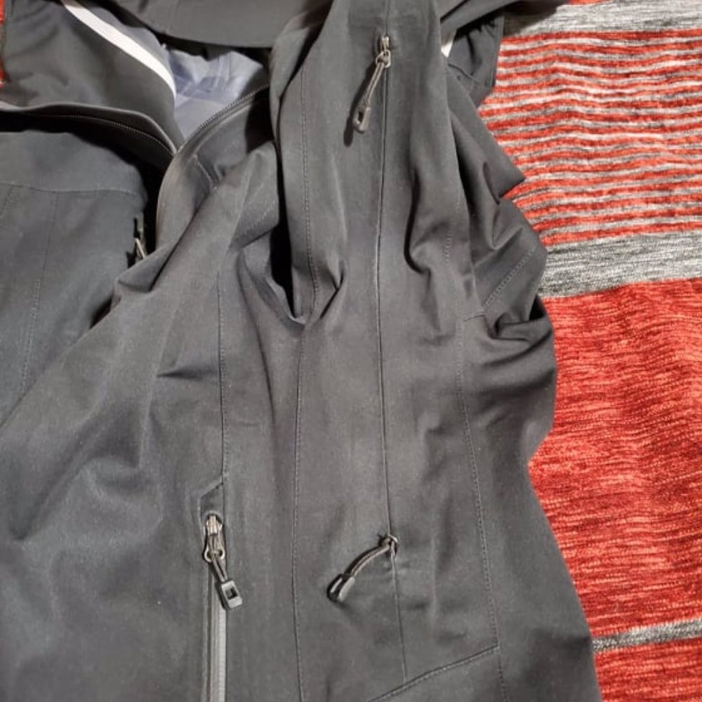 REI Motility rain jacket New with tags* XS 🍁 - Picture 9 of 12